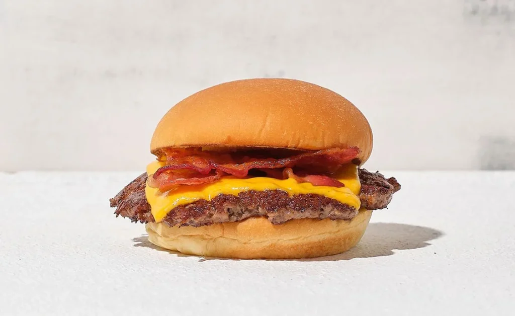 Single Bacon Cheeseburger
